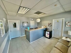 8530 Braun Rd, San Antonio, TX for lease Interior Photo- Image 2 of 10