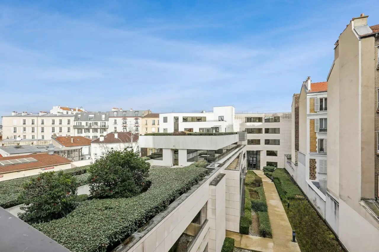 10/12 Rue Massue, Vincennes for lease Building Photo- Image 1 of 11