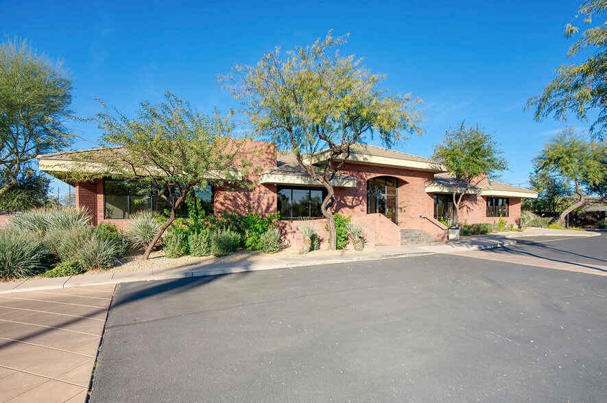4530 E Shea Blvd, Phoenix, AZ à louer - Photo du bâtiment - Image 2 de 6