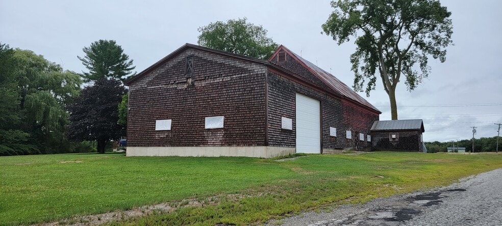 2 Plains Road, Turner, ME for sale - Building Photo - Image 2 of 15