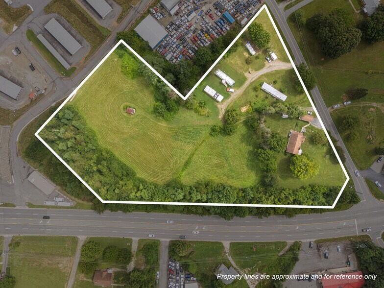 223 Odonald Rd, Asheville, NC à vendre - Photo du bâtiment - Image 1 de 28