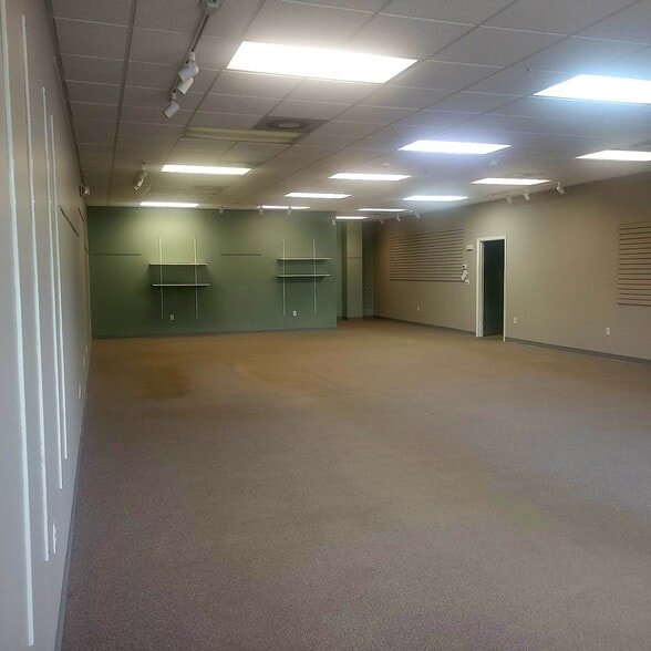 400 Scruggs Rd, Moneta, VA for lease - Building Photo - Image 3 of 6