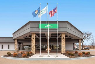 Plus de détails pour 2537 Rochester Ct, Troy, MI - Services hôteliers à vendre