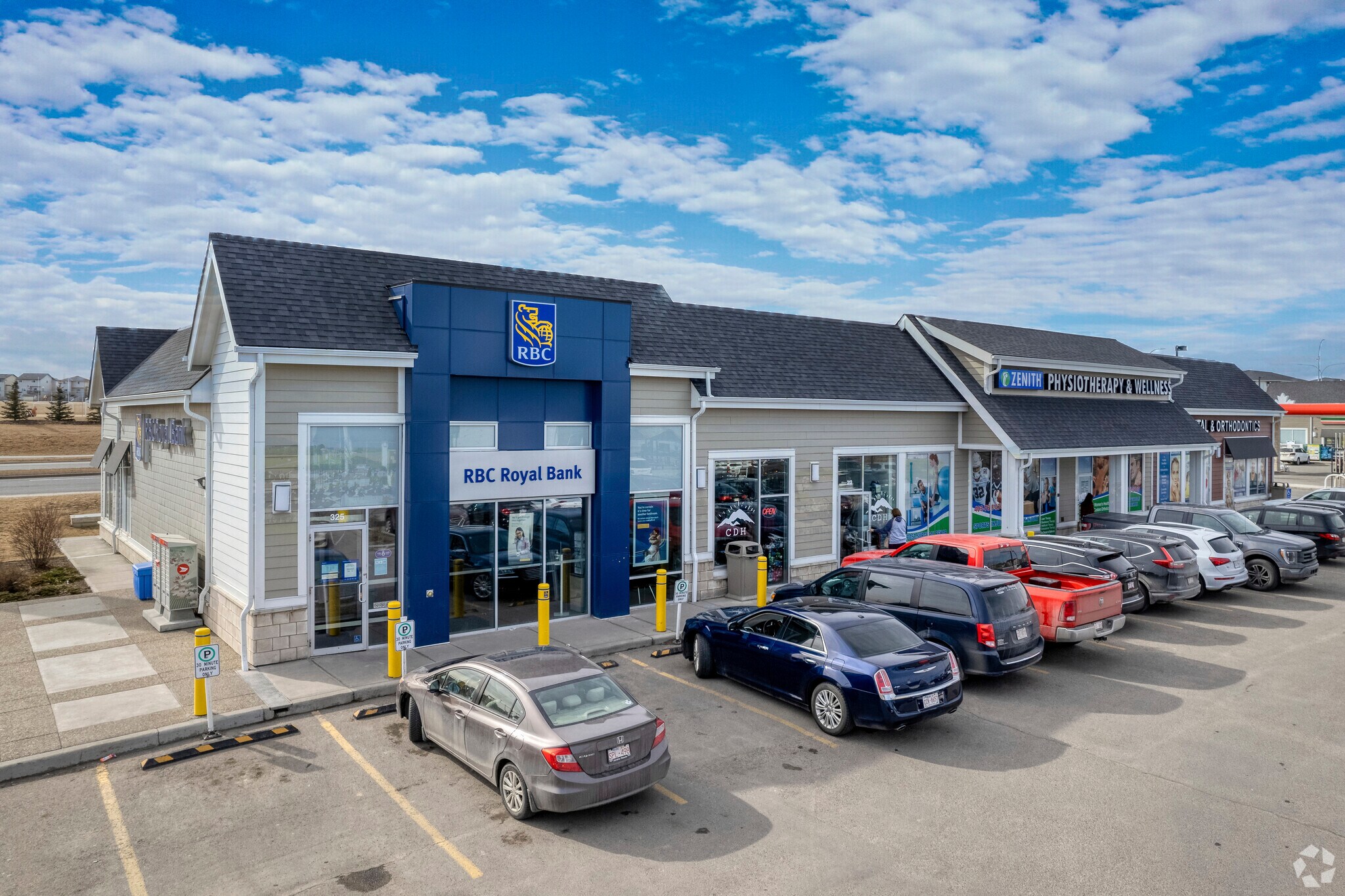 800 Yankee Valley Blvd, Airdrie, AB for sale Building Photo- Image 1 of 1