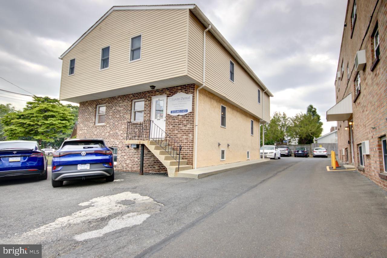 10 Shady ln, Rockledge, PA for lease Primary Photo- Image 1 of 21
