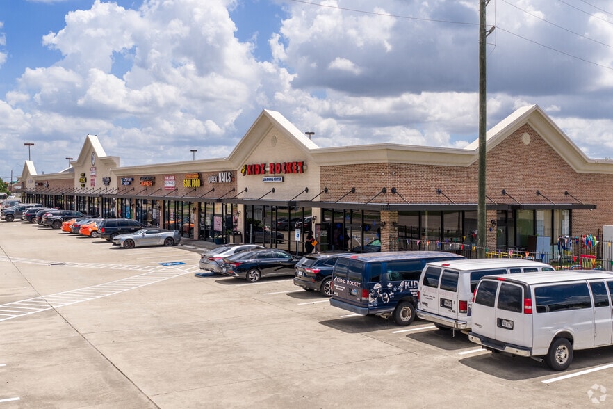 15015 Westheimer Rd, Houston, TX for lease - Building Photo - Image 1 of 13
