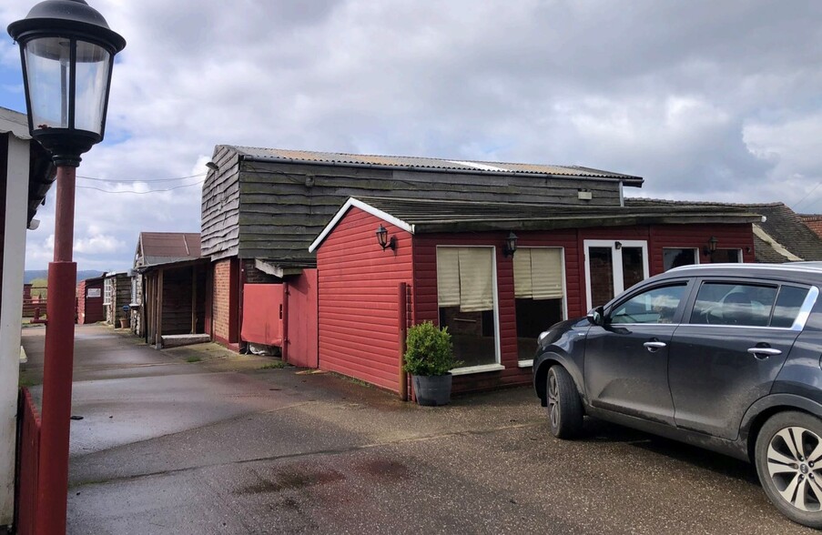 Uttoxeter Rd, Rugeley à louer - Photo du bâtiment - Image 1 de 1