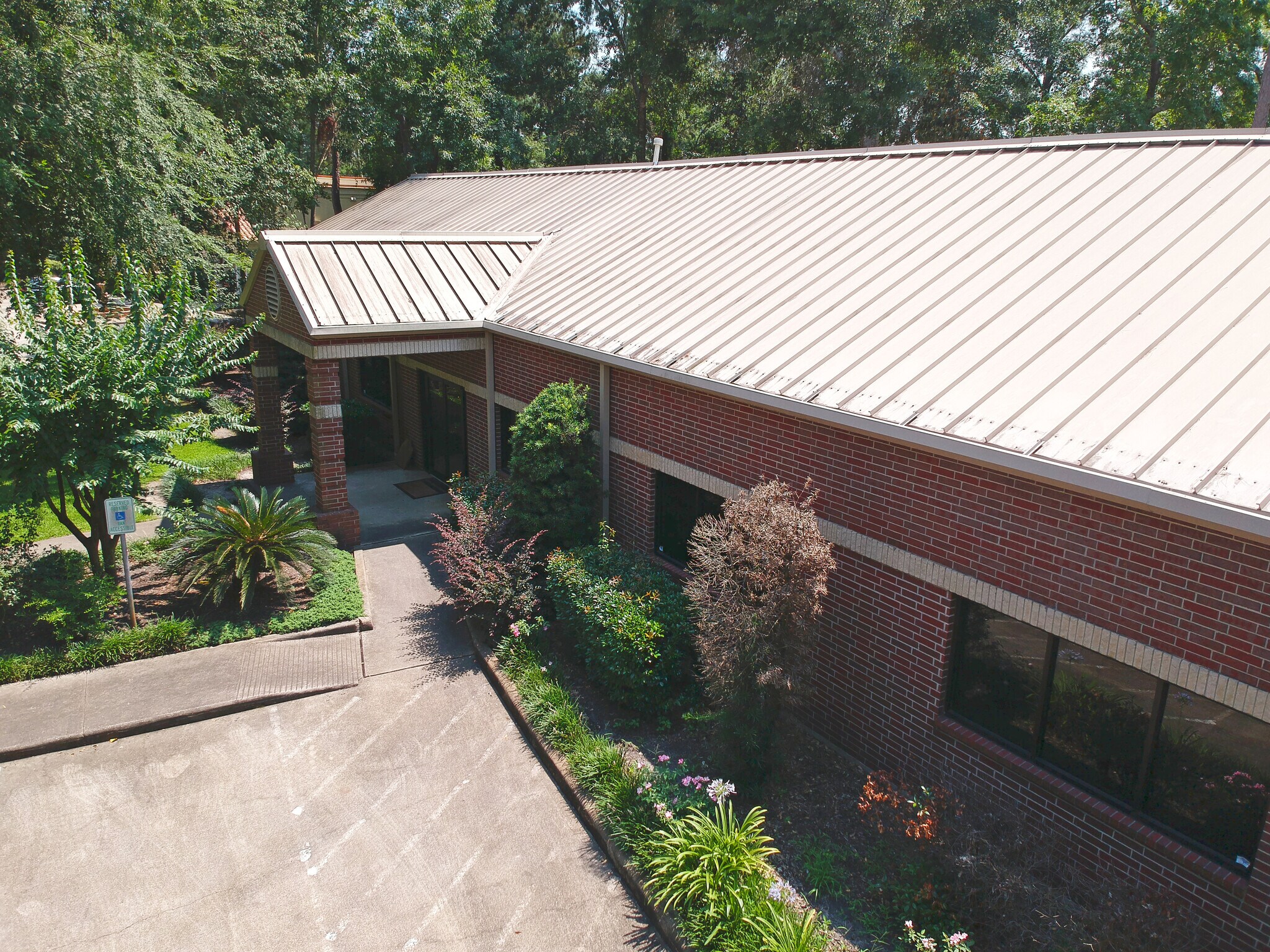3423 Rivers Edge Trl, Kingwood, TX for lease Building Photo- Image 1 of 7