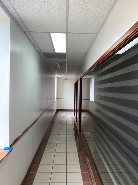 102 Main St E, Hawkesbury, ON à vendre - Photo intérieure - Image 2 de 10