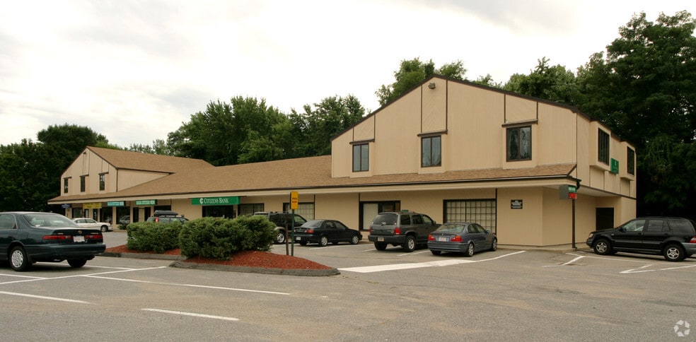 660-700 Worcester Rd, Framingham, MA à louer - Photo du bâtiment - Image 2 de 12