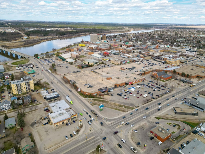 1403 Central Ave, Prince Albert, SK for sale - Building Photo - Image 2 of 9