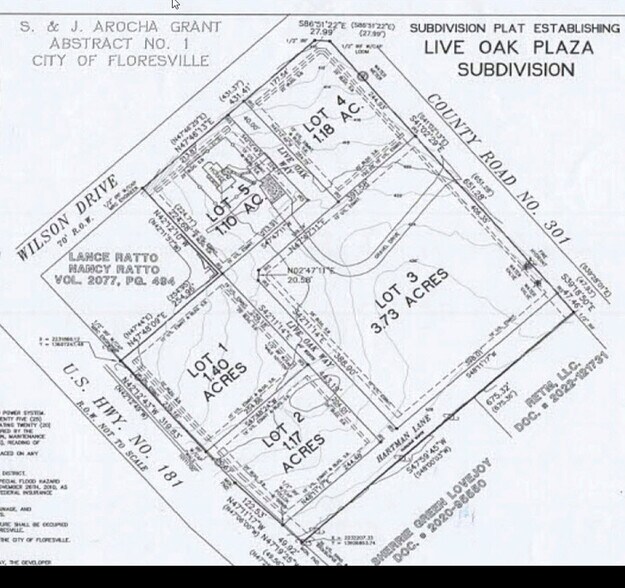 208 Live Oak Way, Floresville, TX à vendre - Photo du bâtiment - Image 3 de 22