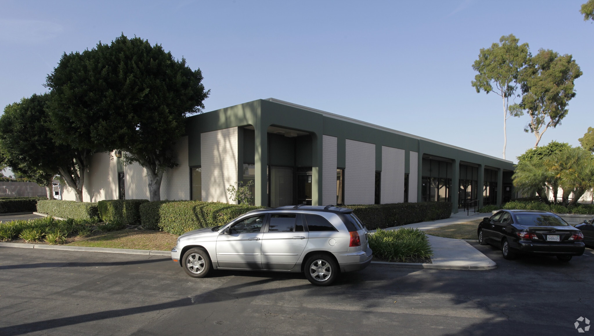3321-3335 Cerritos Ave, Los Alamitos, CA for lease Primary Photo- Image 1 of 8
