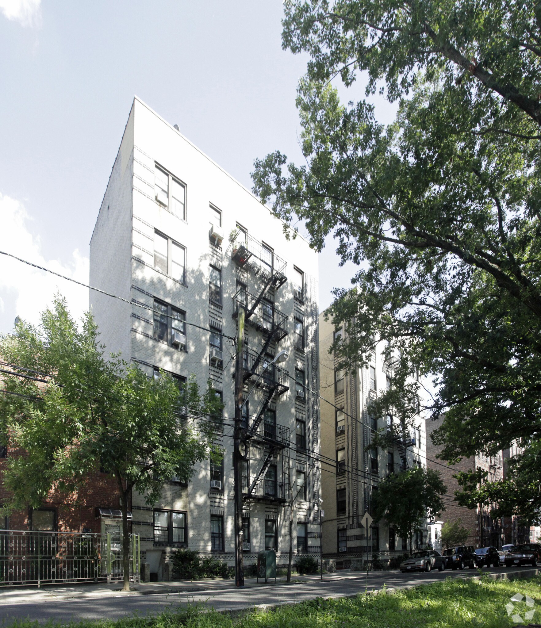 3650 Bronx Blvd, Bronx, NY à vendre Photo principale- Image 1 de 29