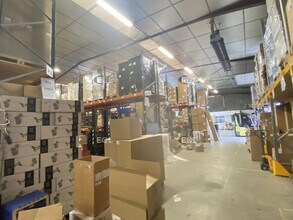 Industriel dans Chassieu à louer Photo intérieure- Image 1 de 11