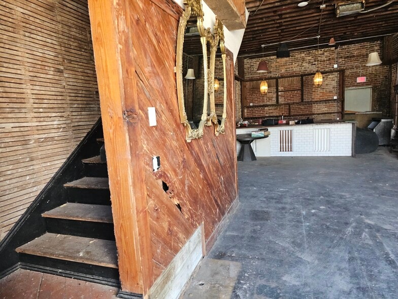 112 E Forsyth St, Jacksonville, FL for sale - Interior Photo - Image 2 of 5