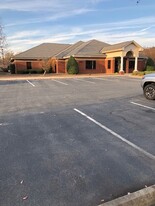 2450 Emerald Pl, Greenville NC - Services immobiliers commerciaux