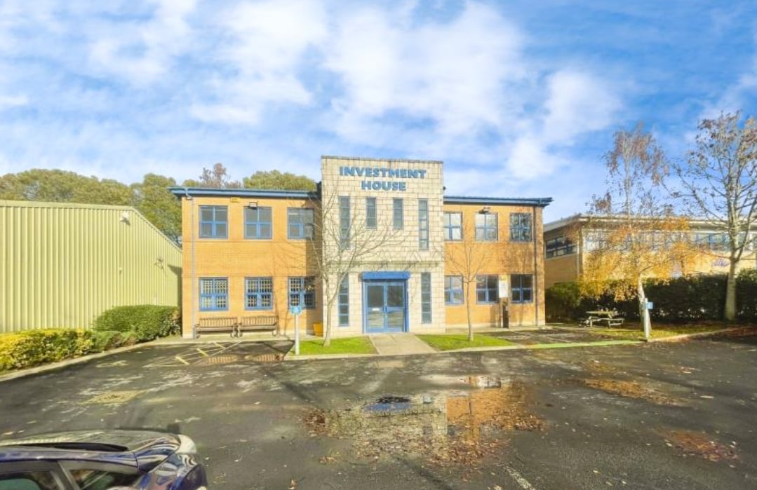 8 East Ter, Chorley for lease Primary Photo- Image 1 of 6