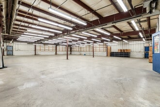 43 Beaumont St, Zanesville, OH for lease Interior Photo- Image 2 of 17