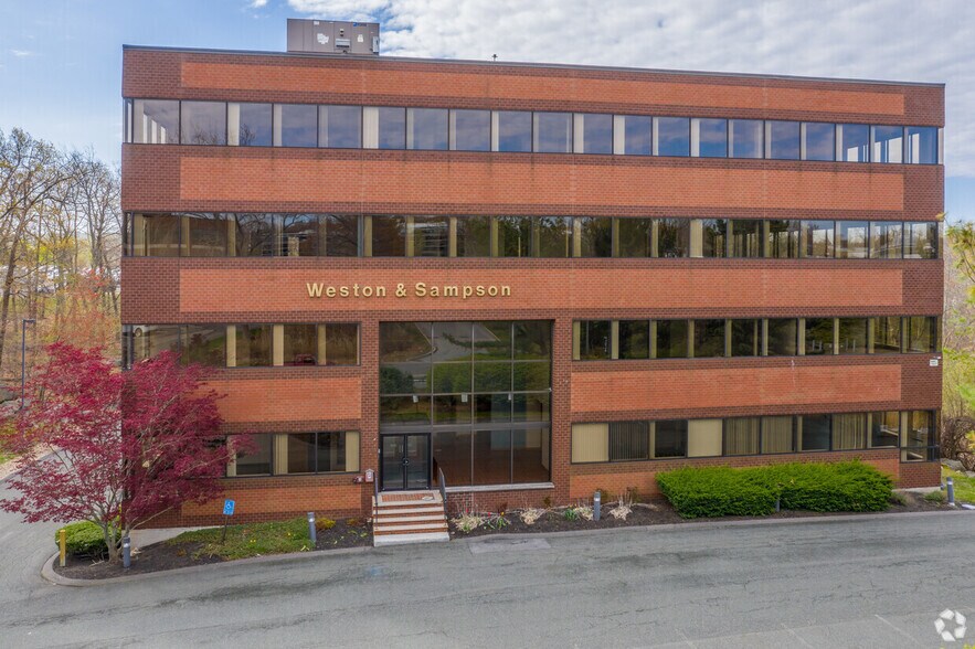 5 Centennial Dr, Peabody, MA à louer - Photo du bâtiment - Image 2 de 9