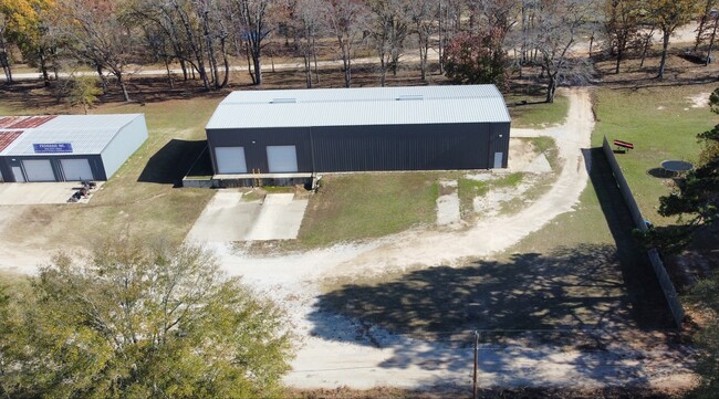 More details for 10155 County Road 135, Flint, TX - Industrial for Lease