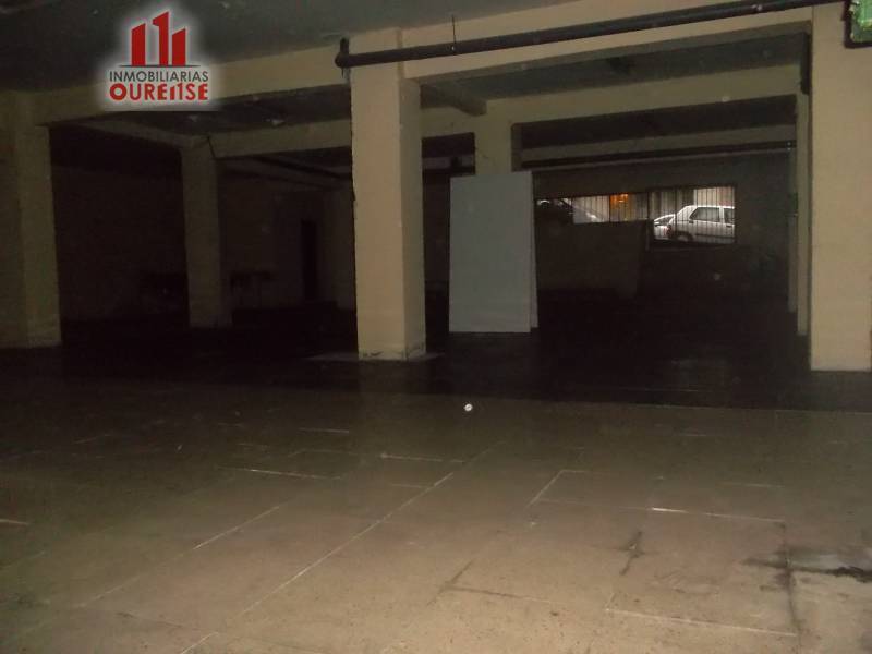 Retail in Ourense for lease Interior Photo- Image 1 of 6