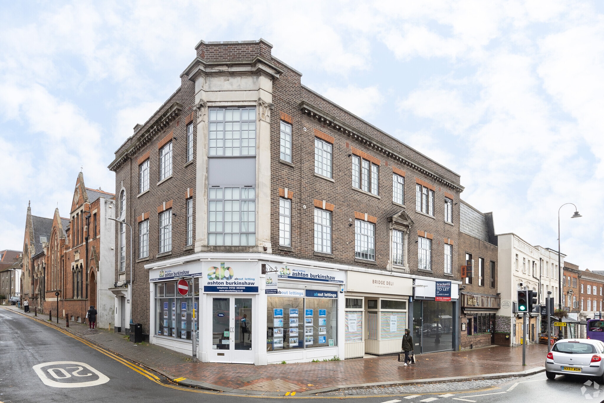 119-119B High St, Tonbridge for lease Primary Photo- Image 1 of 3
