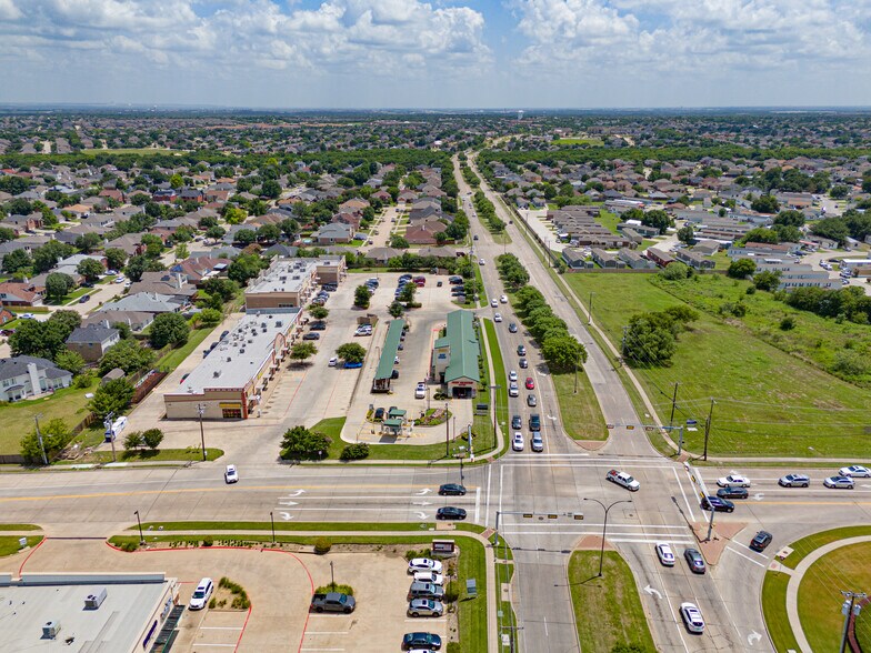 7311 Matlock Rd, Arlington, TX à vendre - Photo du bâtiment - Image 2 de 7