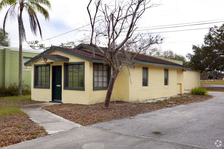 5526 Central Ave, Saint Petersburg, FL for sale - Primary Photo - Image 1 of 1