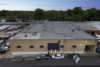 Plus de détails pour 1804 Plaza Ave, New Hyde Park, NY - Local d'activités à louer