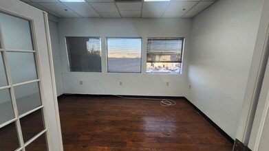 222-228 S Rainbow Blvd, Las Vegas, NV for lease Building Photo- Image 2 of 6