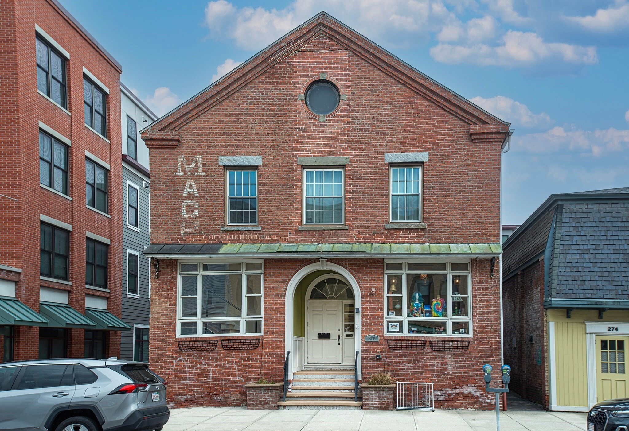 270 Pleasant St, Northampton, MA for sale Primary Photo- Image 1 of 29