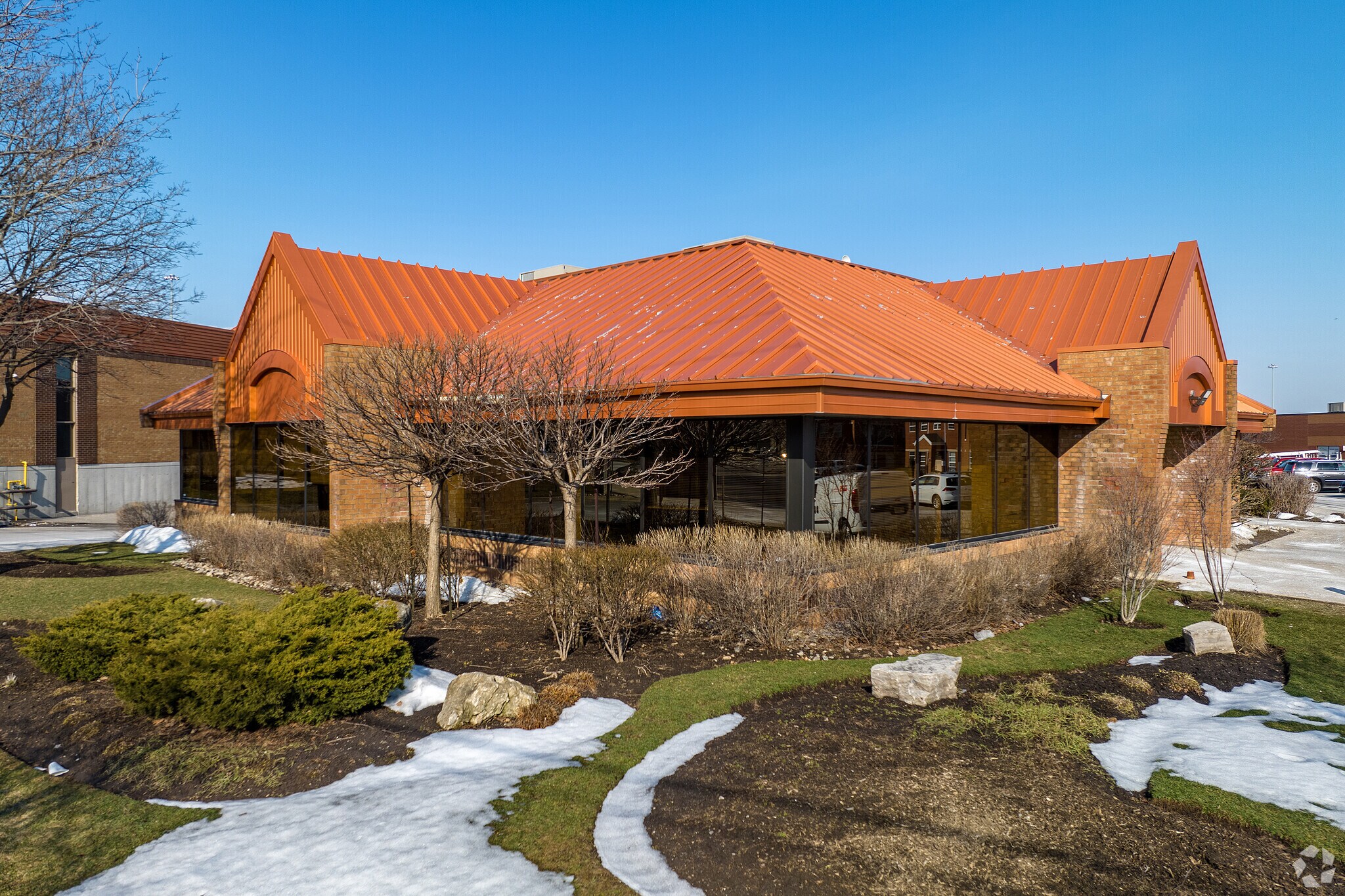 5700 Timberlea Blvd, Mississauga, ON à vendre Photo principale- Image 1 de 1