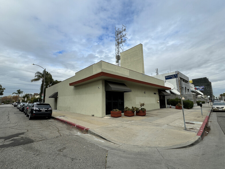 10533 Washington Blvd, Culver City, CA for lease - Building Photo - Image 1 of 5