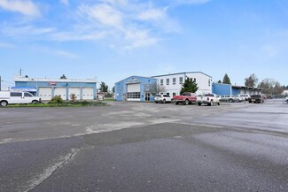 Plus de détails pour 555 N Pacific Hwy, Woodburn, OR - Vente au détail à vendre