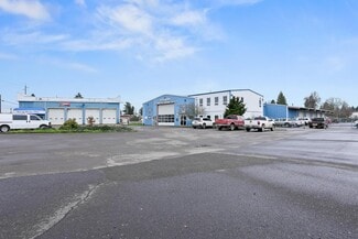 Plus de détails pour 555 N Pacific Hwy, Woodburn, OR - Commerce de détail à vendre