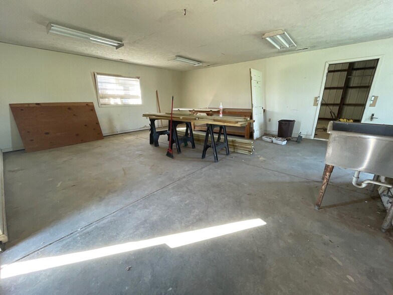 7201 Arbor Rd, Lincoln, NE à louer - Photo du bâtiment - Image 3 de 4