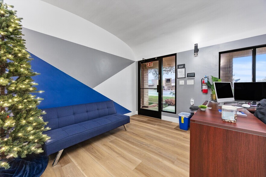 9831 Rosedale Hwy, Bakersfield, CA à vendre - Photo du bâtiment - Image 3 de 42