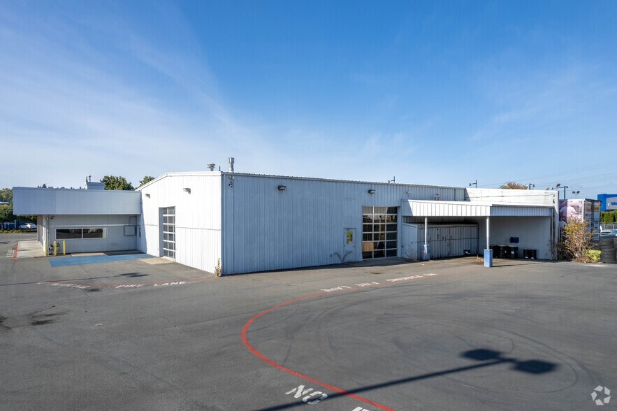 720 Rainier Ave S, Renton, WA for sale - Building Photo - Image 2 of 4