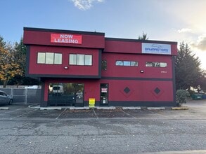 15812 116th Ave NE, Bothell, WA for lease Building Photo- Image 2 of 15