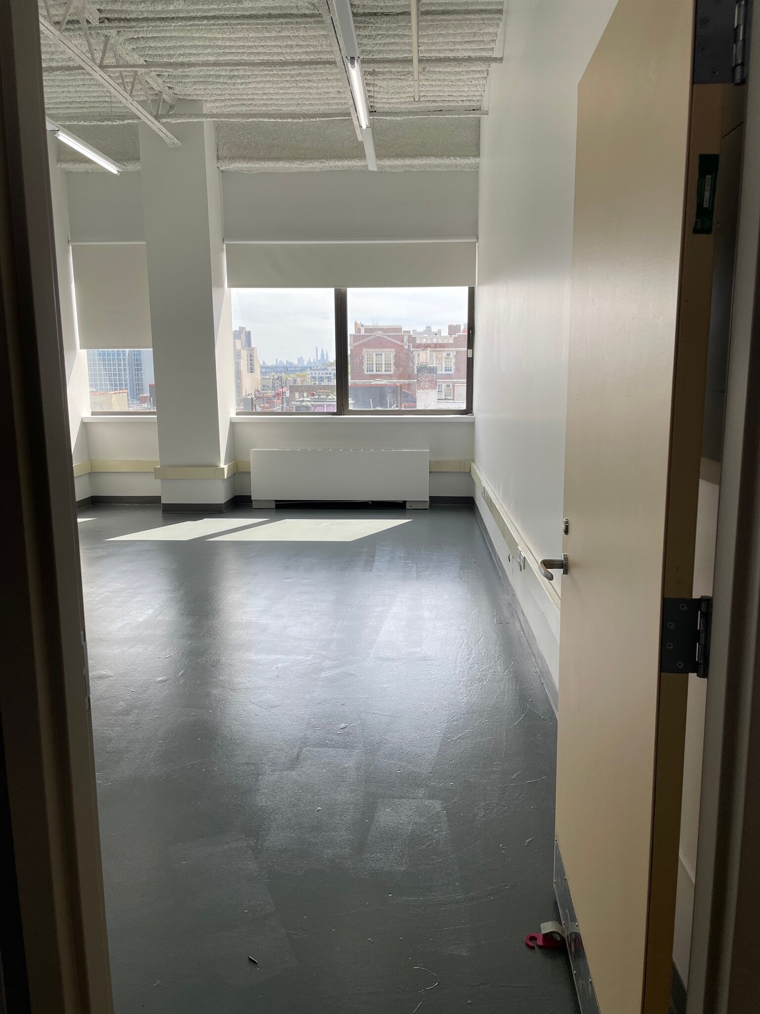 5030 Broadway, New York, NY for lease Interior Photo- Image 1 of 4