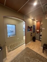 44 By Ward Market Sq, Ottawa, ON for lease Interior Photo- Image 1 of 6