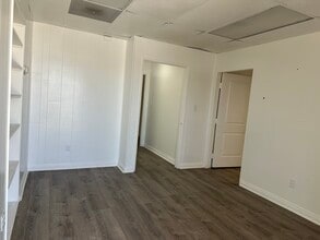 9340 Corbin Ave, Northridge, CA for lease Interior Photo- Image 1 of 10
