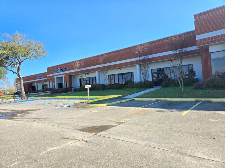 4949 Bullard Ave, New Orleans, LA à vendre - Photo du bâtiment - Image 3 de 11