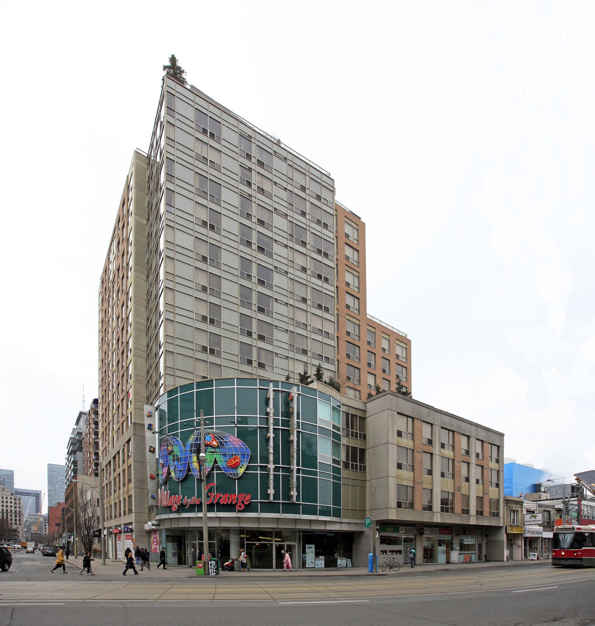 275 Dundas St W, Toronto, ON à louer Photo du bâtiment- Image 1 de 7