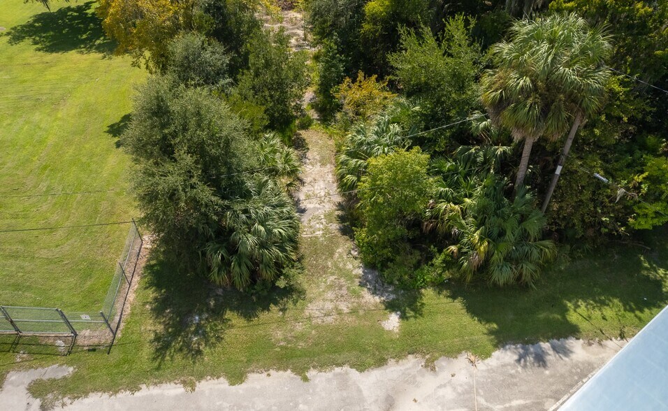 227 S US Highway 17, East Palatka, FL à vendre - Photo du bâtiment - Image 3 de 17