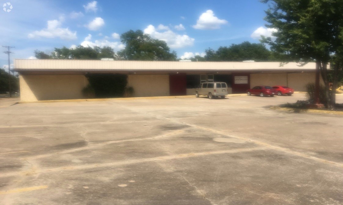 801 E Main St, Tishomingo, OK for sale Primary Photo- Image 1 of 1