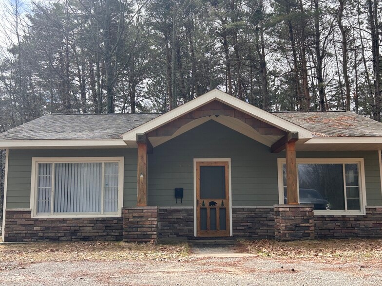 79 Higgins Lake dr, Roscommon, MI for sale - Building Photo - Image 2 of 20