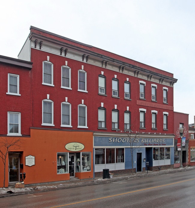More details for 37-39 King Av E, Newcastle, ON - Retail for Lease