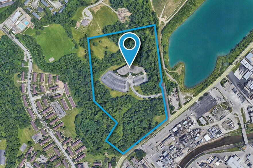 5051 Estecreek Rd, Cincinnati, OH à vendre - Photo principale - Image 1 de 1